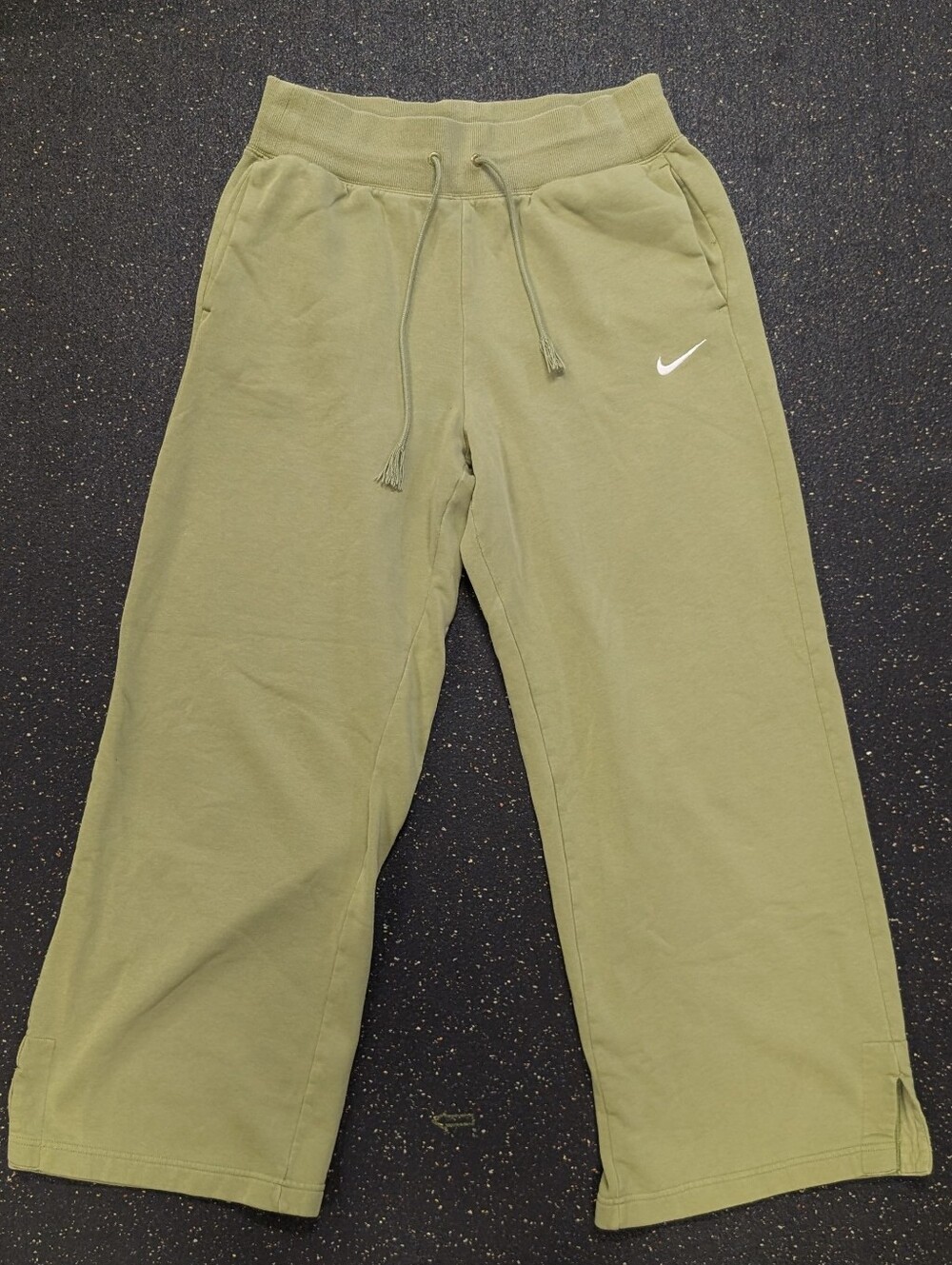 Nike Pants Womens Medium Green Phoenix Fleece Wide Leg Sweatpants High Waisted